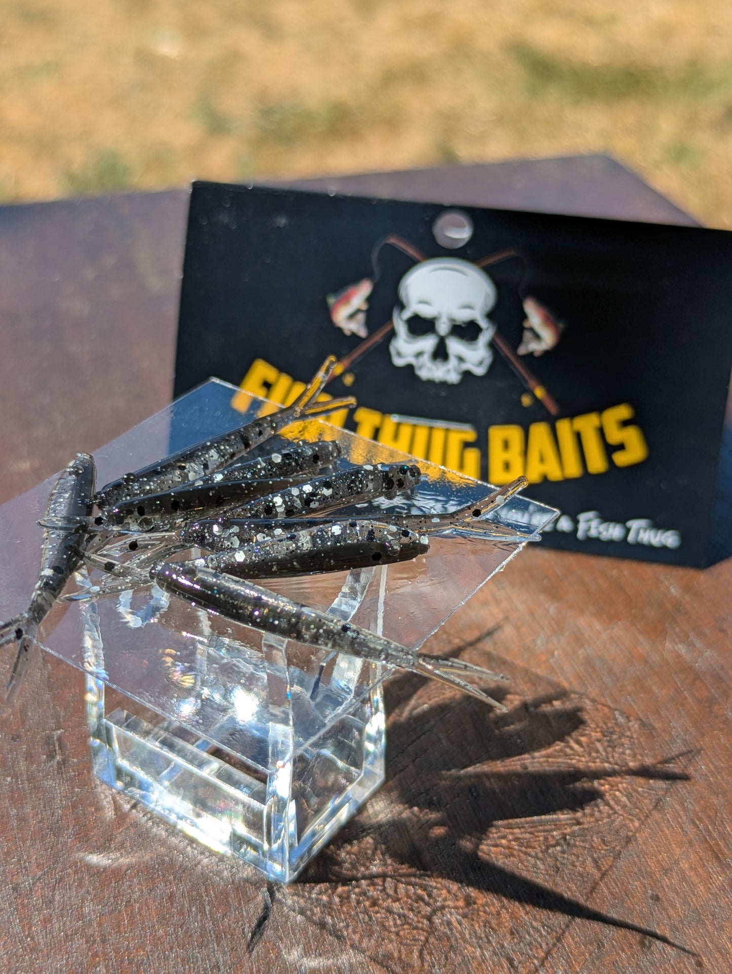 Fish Thugs - Black Ice (Medium)